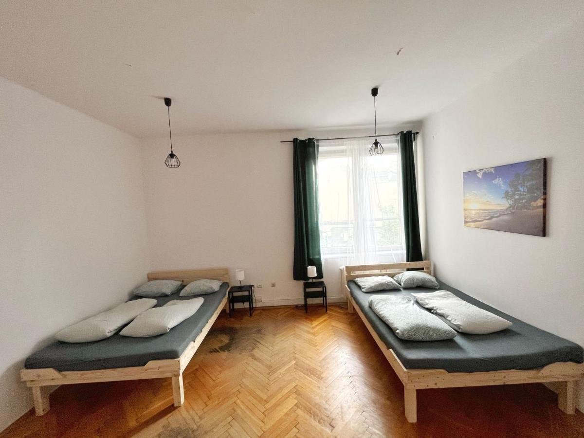 Nice View Rooms In Old Town Cracóvia Exterior foto